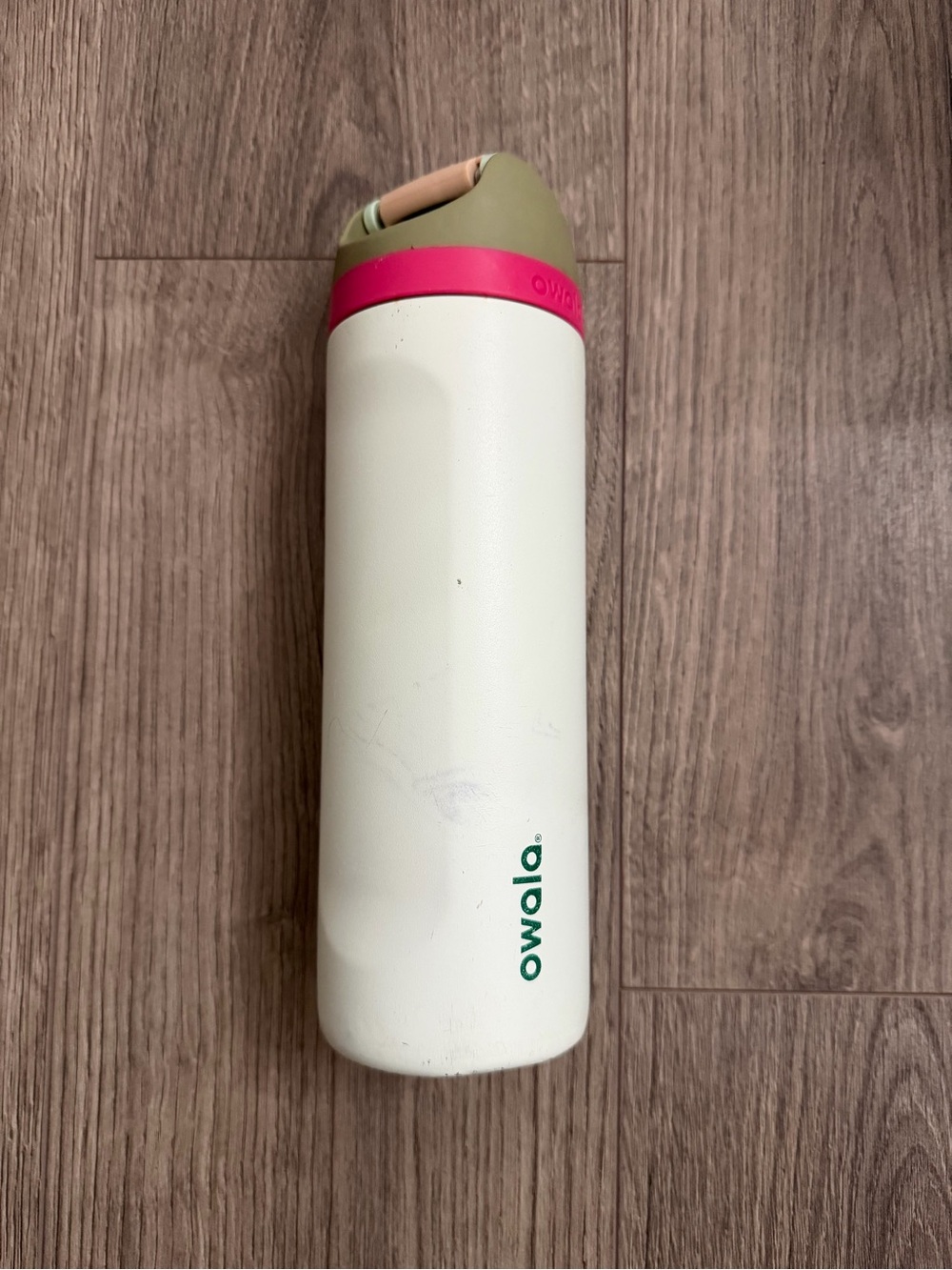 Owala Cream Insulated Bottle with Olive Green and Pink Trim